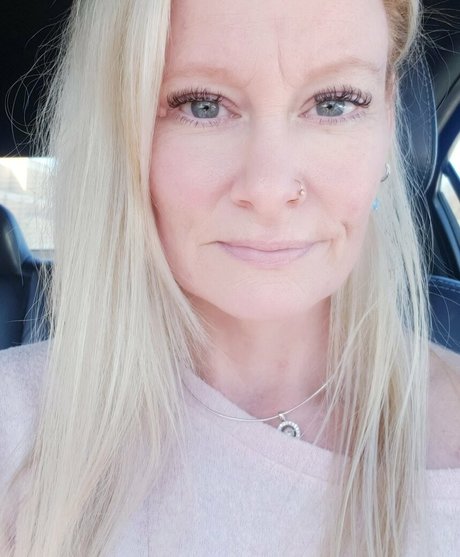 these grey eyes adult star pic