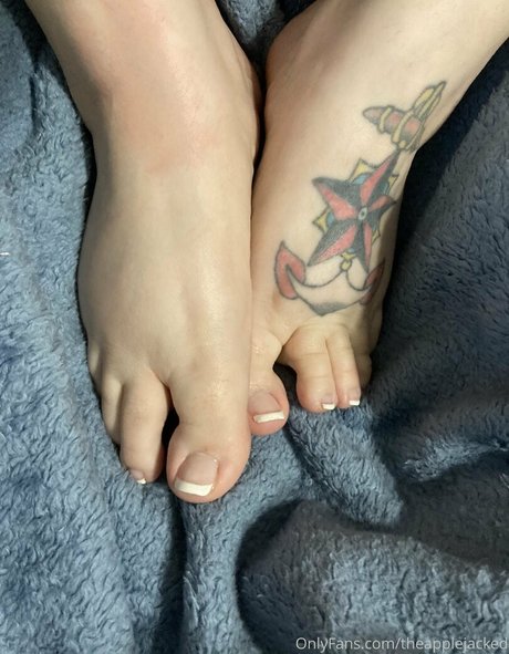 theapplejacked erotic model galleries