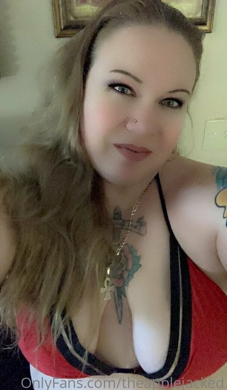 theapplejacked star naked pic