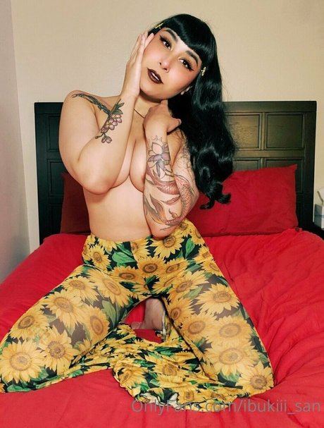 ibukiii san model high quality images