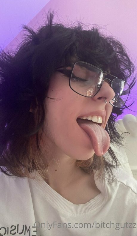 bitchgutzz nice actress img