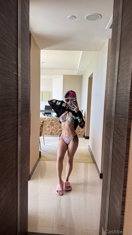 Cashbxnny free actress images