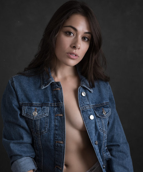 Nina Jade Napoletano model naked photo