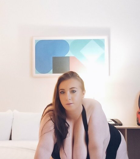 FacialTarget69 pornstar beautiful image