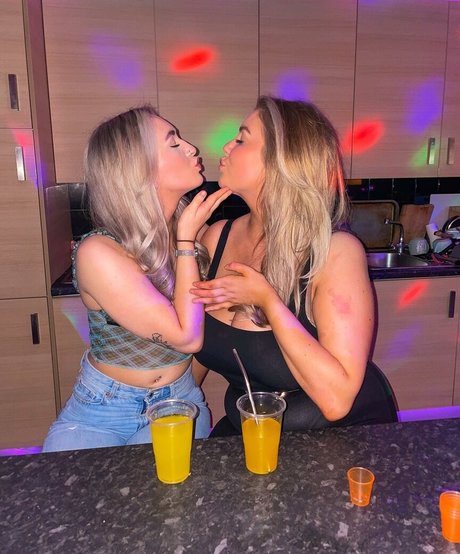 Katherine H hot model photos