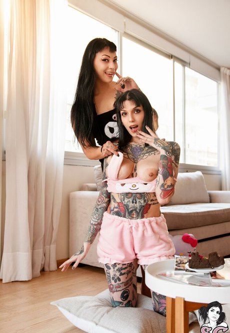 shemale fucks girl onlyfans sexy naked pic