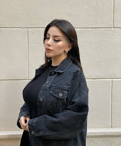 Vai Monroe top star pictures