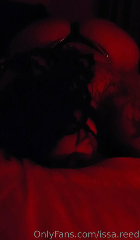 issa reed hot model pics