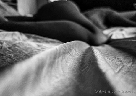 issa reed model art images