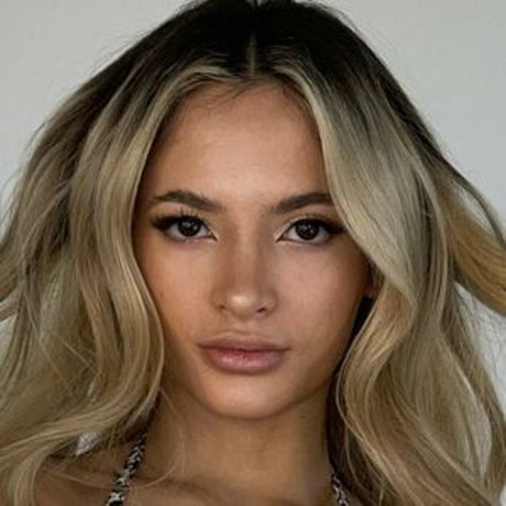 smallbeavfree pornstar sex pics