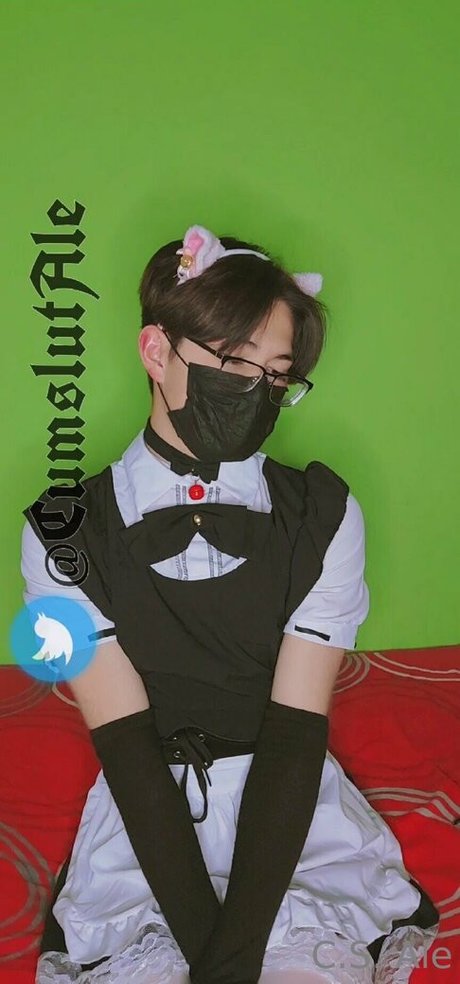 c s ale star sexy photos