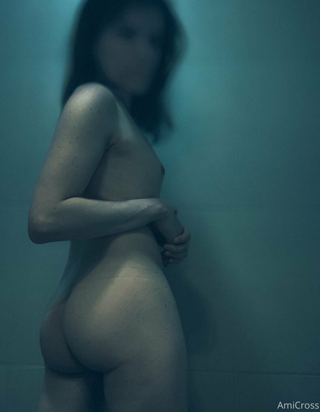 amicrossd pornstar exclusive picture