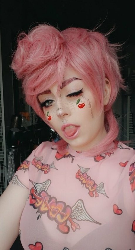 veryyes erotic star picture