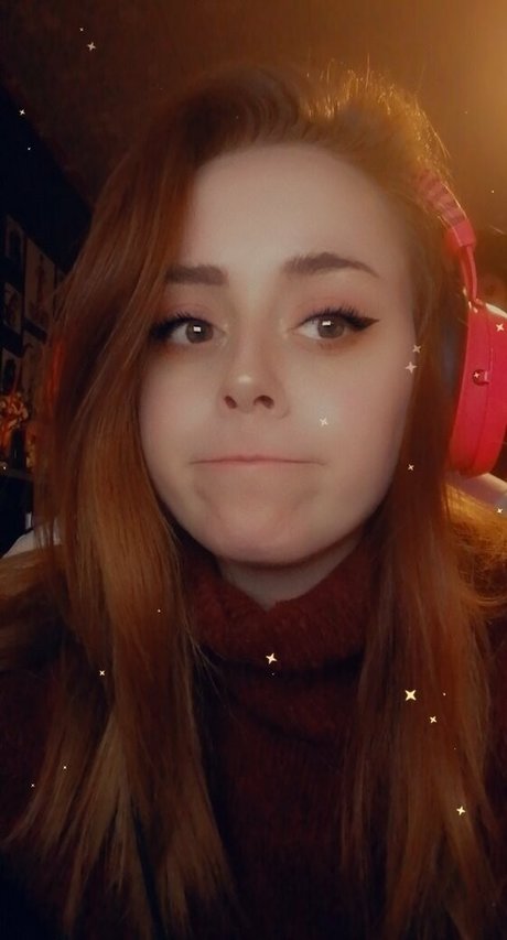 veryyes naked actress galleries