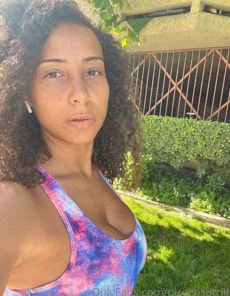 mirror onlyfans art naked gallery