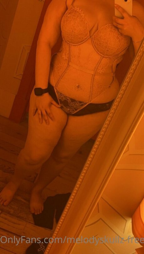 melodyskullz free star porn pics