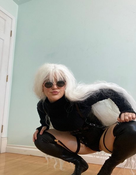 bokutosfathonkies model sexy photos