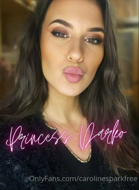 carolinesparkfree pornstar beautiful pic