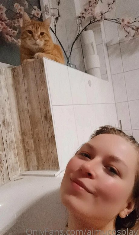AimuCosplay pornstar free image