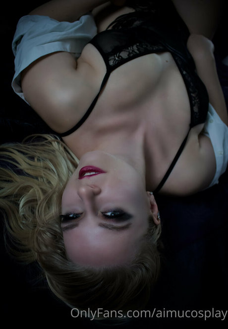 AimuCosplay star archive