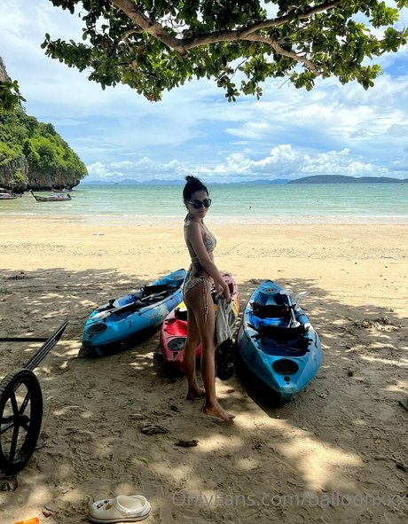 balloonxxx star pornographic image