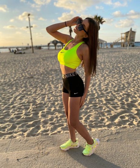 mature squirt onlyfans nudes photo