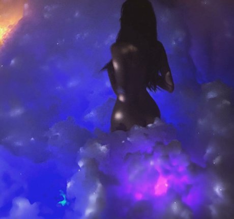 lilyy yk porn star image