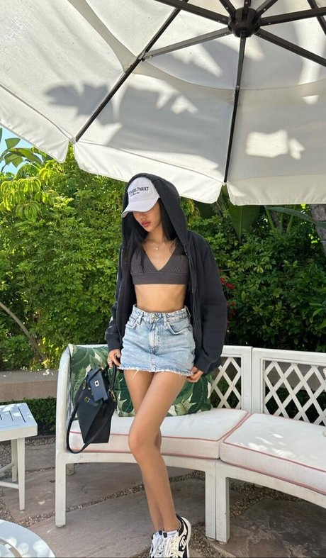 lilyy yk star hot image