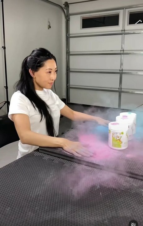 Mari Takahashi high quality pornstar pic