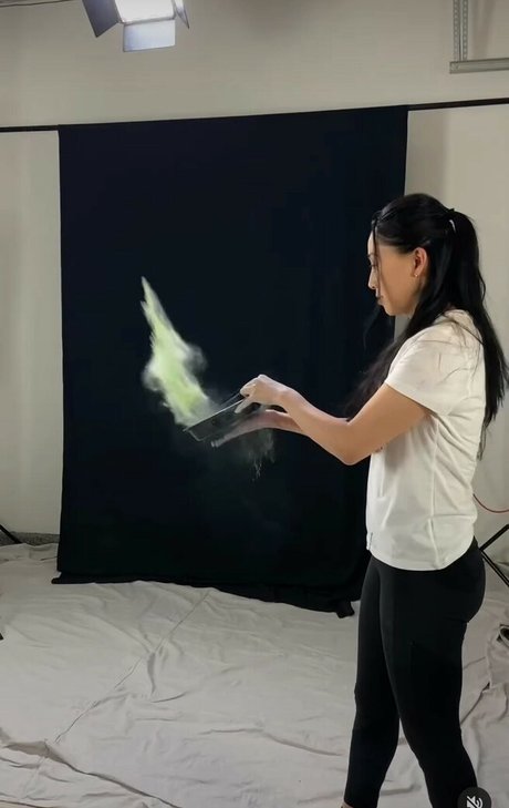 Mari Takahashi naked star archive