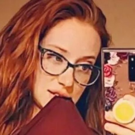 feet milf onlyfans adult images