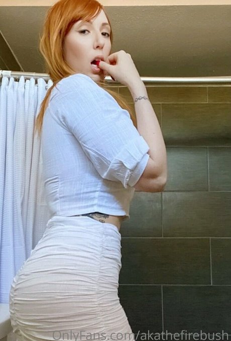 akathefirebush model beautiful img