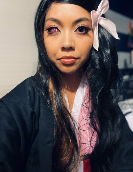 cum on glasses onlyfans erotic pics