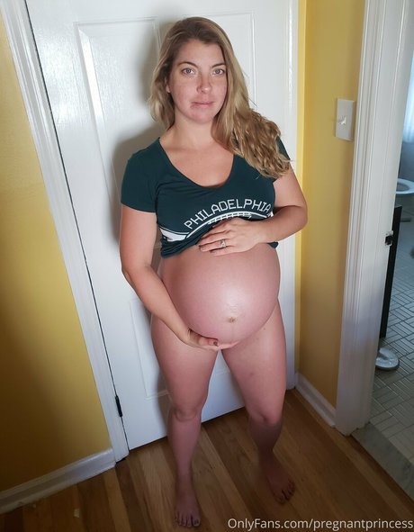 pregnantprincess pornstar nude pic