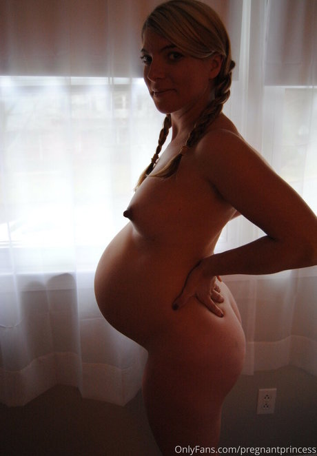 pregnantprincess exclusive pornstar picture
