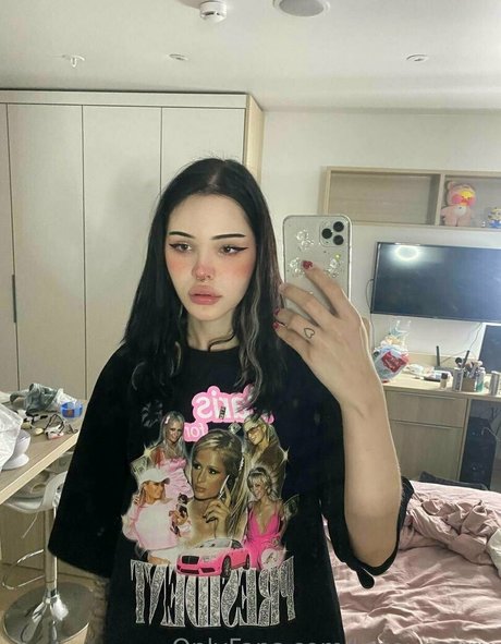 gloryhole princess onlyfans hd img