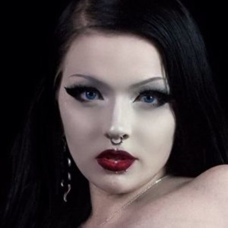 bbw shemale onlyfans pornographic image