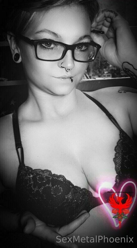sexmetalphoenix xxx model erotic gallery