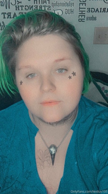 sophiaharker hot star photo