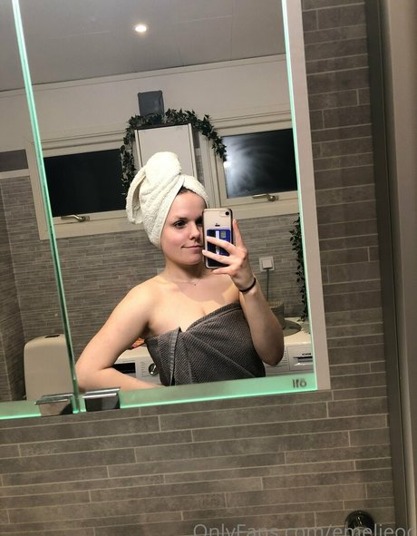 emelieoc pornstar high quality galleries