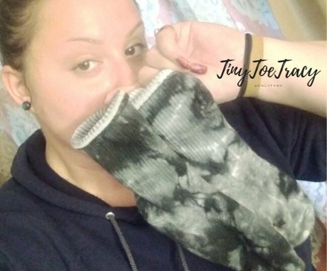 tinytoetracy beautiful model img