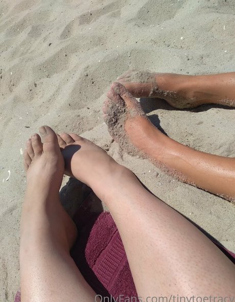 tinytoetracy naked star pics