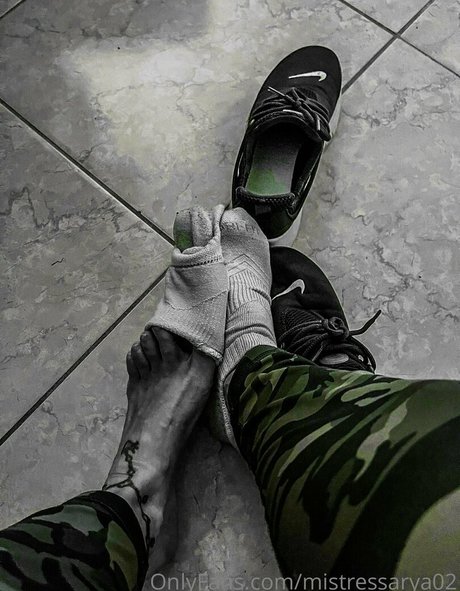 mistressarya02 model nice pics