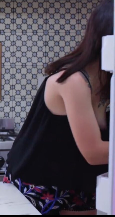 sucking tits onlyfans hot xxx images