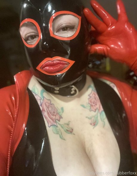 rubberfoxx adult star galleries