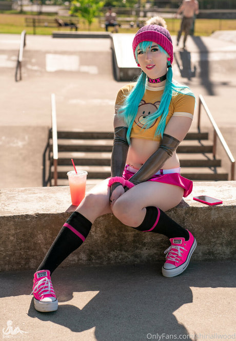 shiriallwood adult actress images