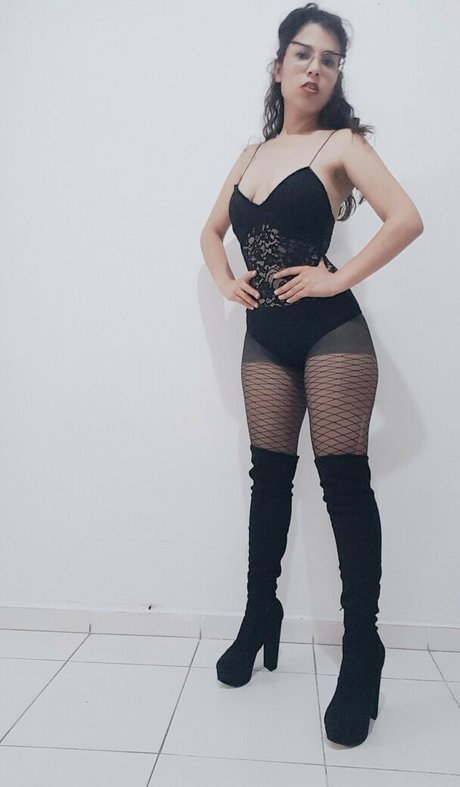 lizkiss1 model sexy gallery