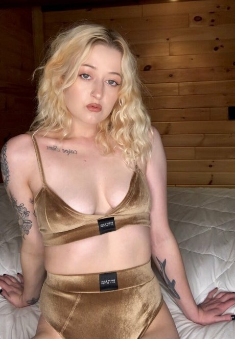 whore wife onlyfans hot nude pic