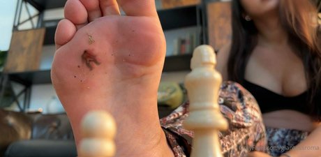 giantessroma sexy star galleries