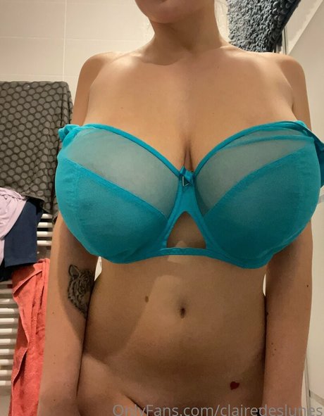 Clairedeslunes star porn photos